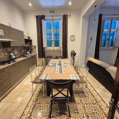 Spacious 4-Bedrooms Townhouse In Tas-Sliema Exteriér fotografie