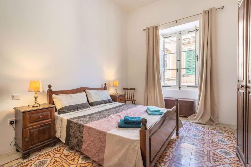 Spacious 4-Bedrooms Townhouse In Tas-Sliema Exteriér fotografie